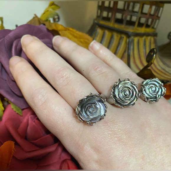 Genuine Abalone Solid Sterling Silver 925 Stamp Flower/Rose One Size Adj… - Picture 7 of 15